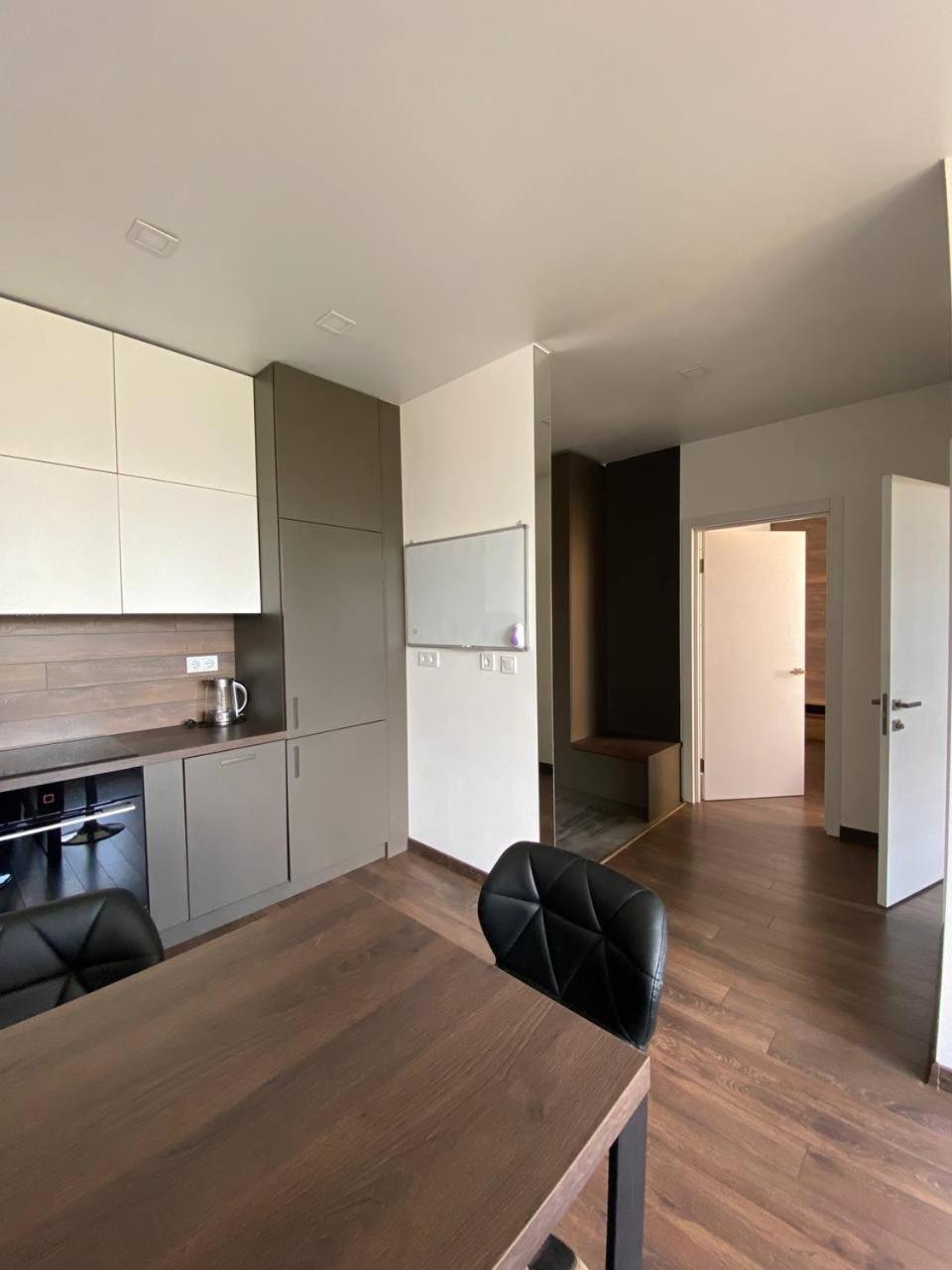 Nyvky Like Home - Apt 49 Kijev Kültér fotó